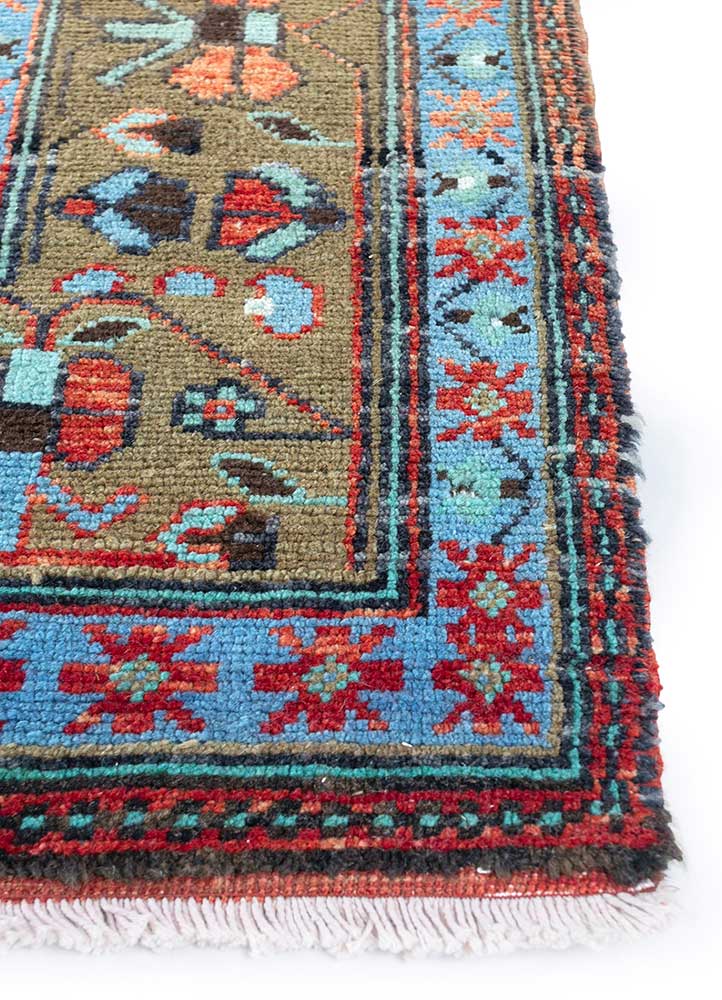 nuray red and orange wool hand knotted Rug - Corner