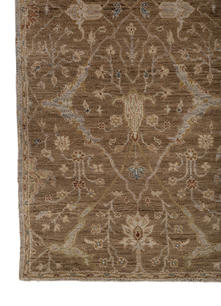 gulnar beige and brown wool hand knotted Rug - Corner