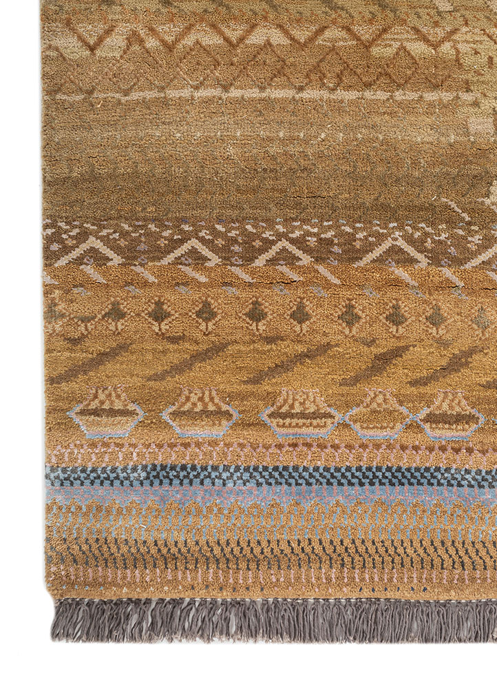 manchaha red and orange wool and bamboo silk hand knotted Rug - Corner
