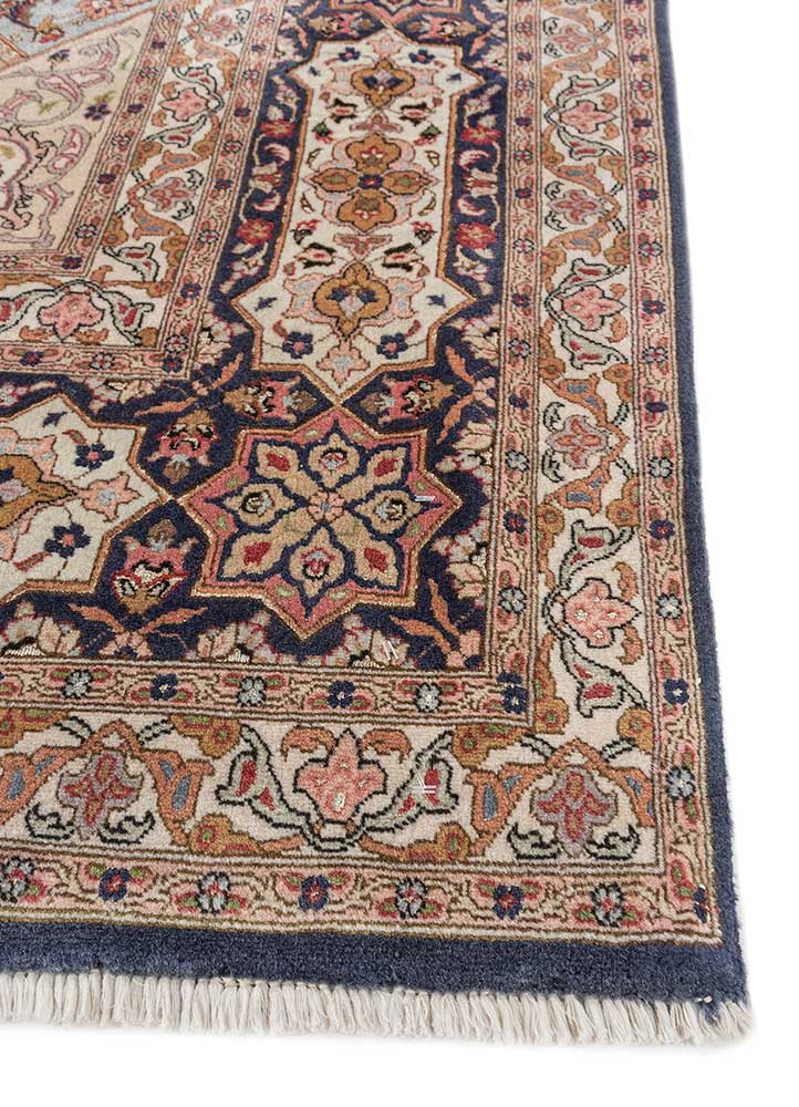 gulmarg blue wool and silk hand knotted Rug - Corner