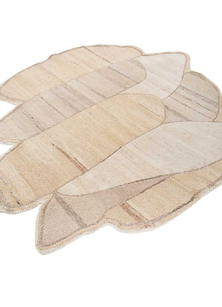 manifest beige and brown wool hand knotted Rug - FloorShot