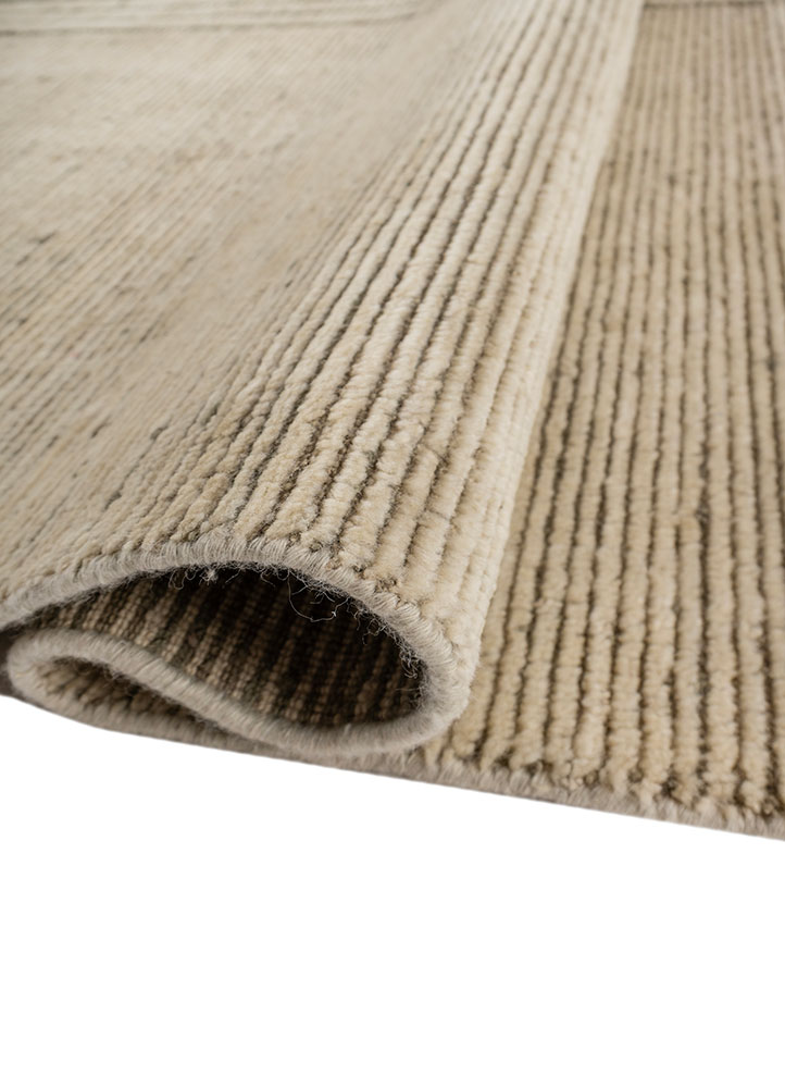 saga gold wool hand loom Rug - FloorShot