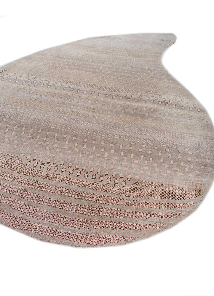 manchaha ivory wool and bamboo silk hand knotted Rug - FloorShot
