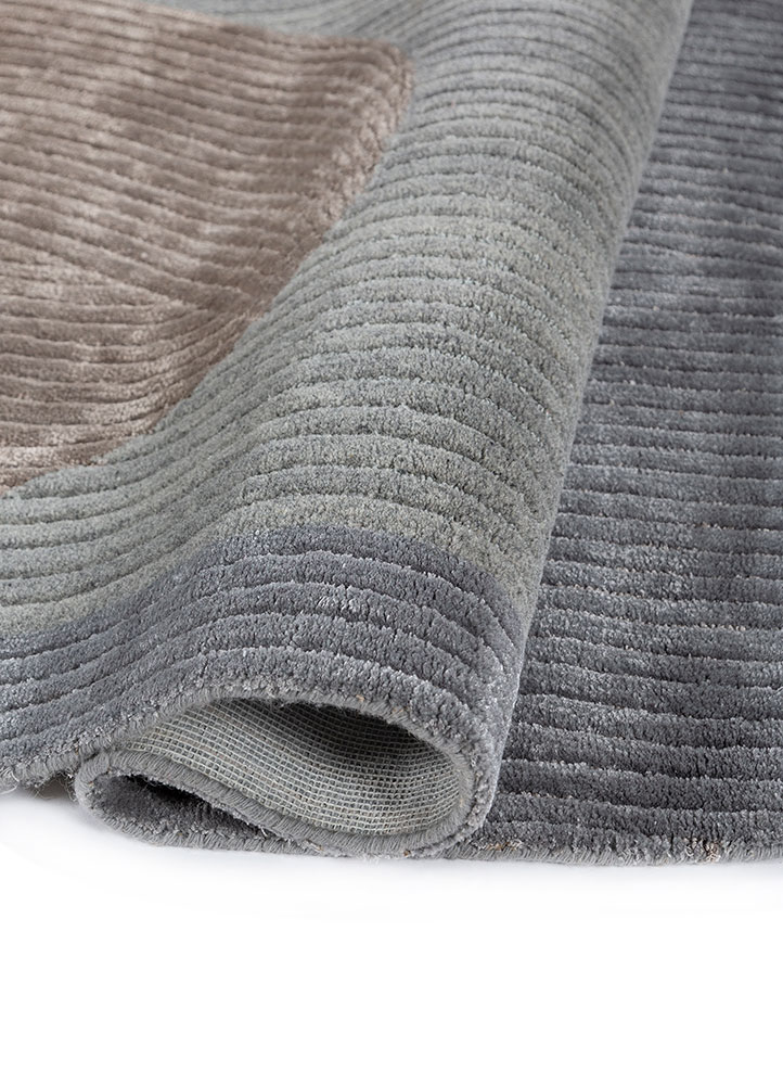 come around blue wool and viscose hand tufted Rug - FloorShot