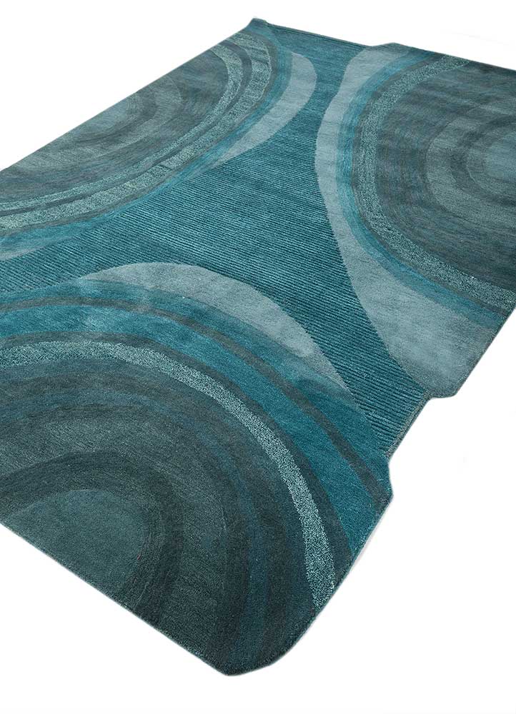 pathways blue wool and viscose hand tufted Rug - FloorShot