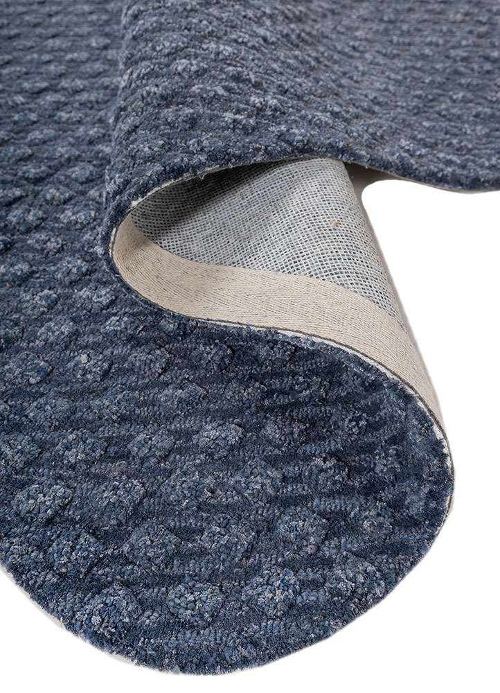 pathways blue wool and bamboo silk hand tufted Rug - FloorShot