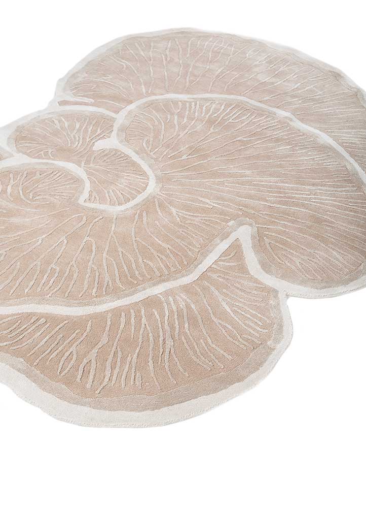 aurelia ivory wool and viscose hand tufted Rug - FloorShot