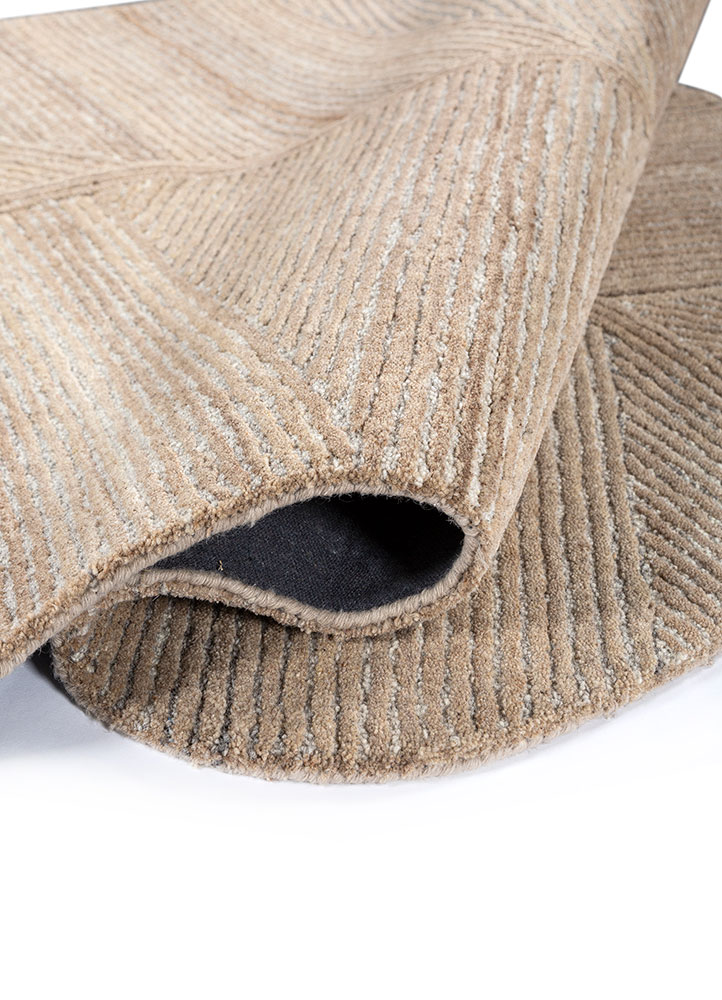 pathways beige and brown wool hand tufted Rug - FloorShot