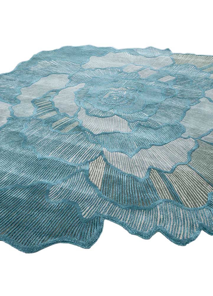 aurelia blue wool and viscose hand tufted Rug - FloorShot