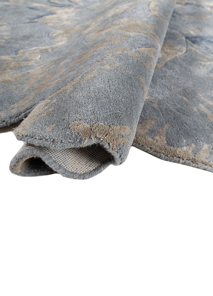 hacienda blue wool and viscose hand tufted Rug - FloorShot