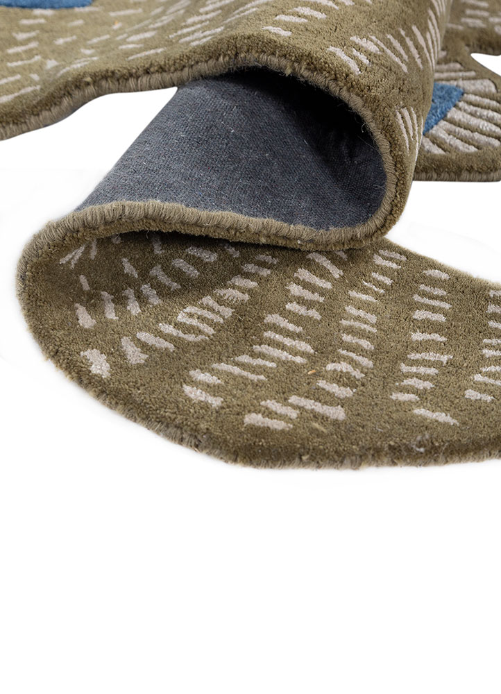 wild wanderlust green wool and viscose hand tufted Rug - FloorShot