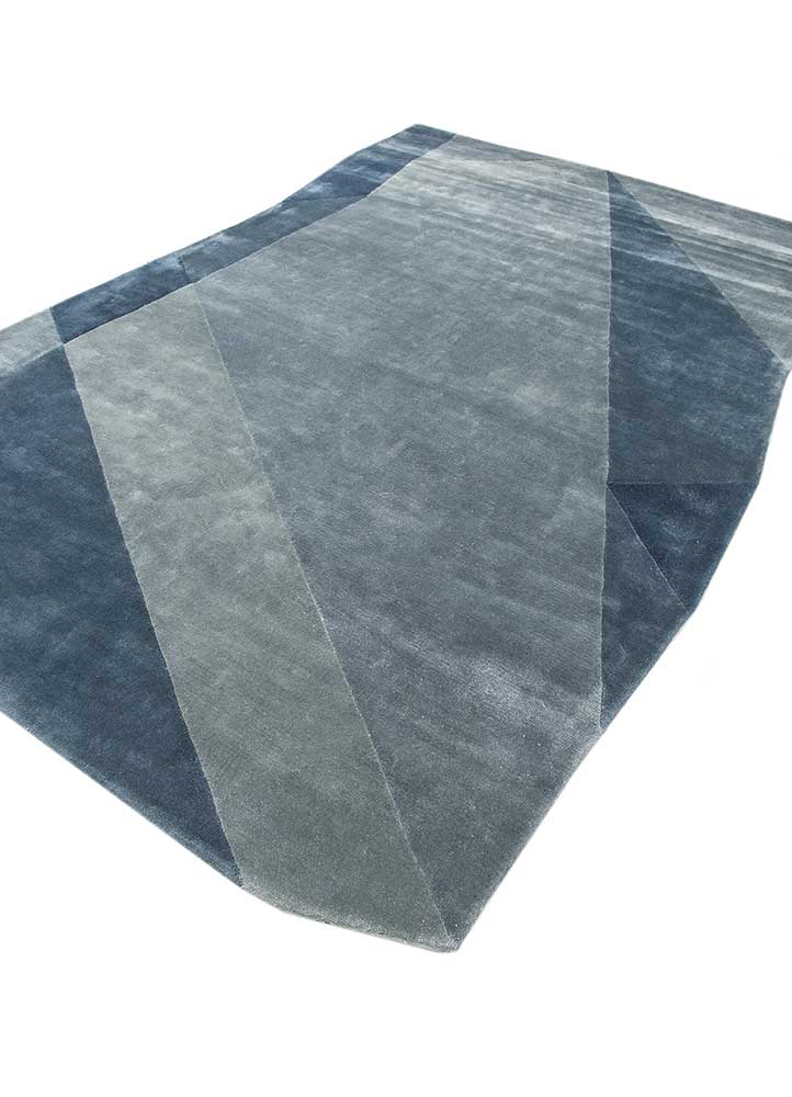 come around blue viscose hand tufted Rug - FloorShot