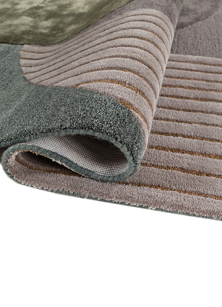 come around green wool and viscose hand tufted Rug - FloorShot