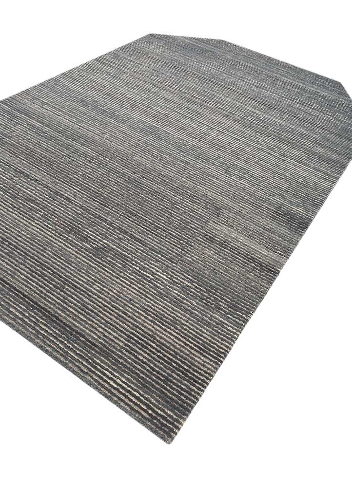 pathways grey and black wool and viscose hand tufted Rug - FloorShot