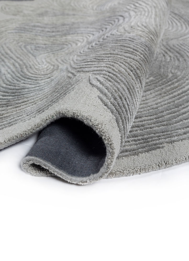 infini blue wool and viscose hand tufted Rug - FloorShot