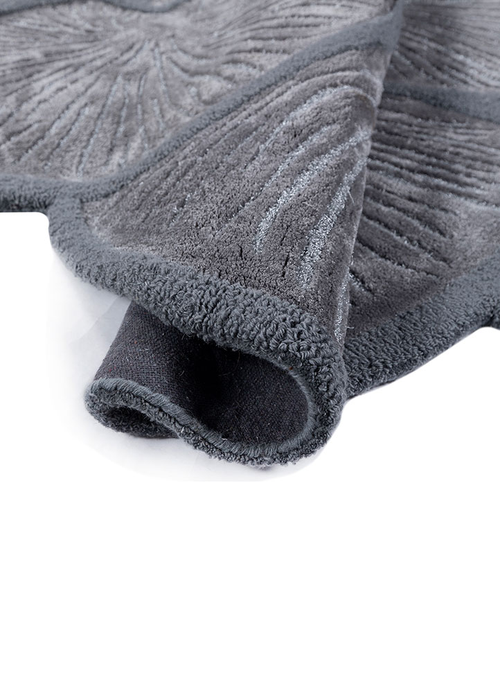 aurelia blue wool and viscose hand tufted Rug - FloorShot