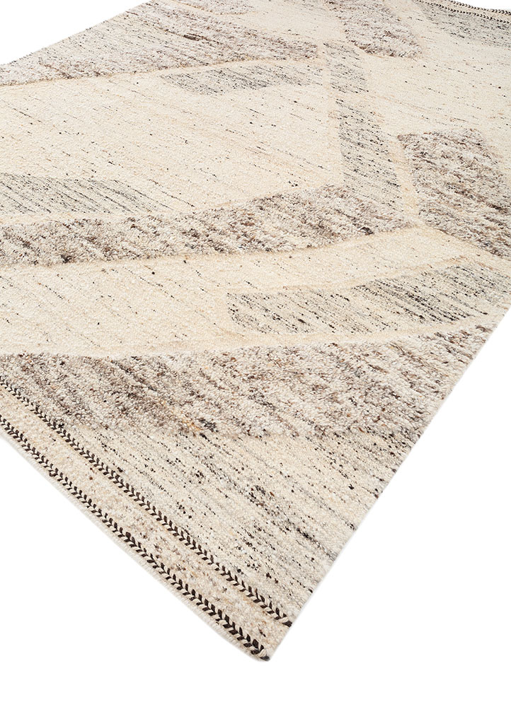 abrash ivory wool flat weaves Rug - FloorShot