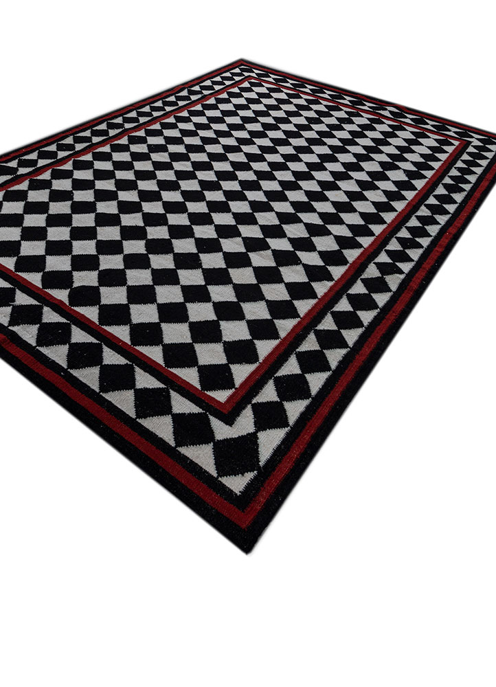 alhambra grey and black wool flat weaves Rug - FloorShot
