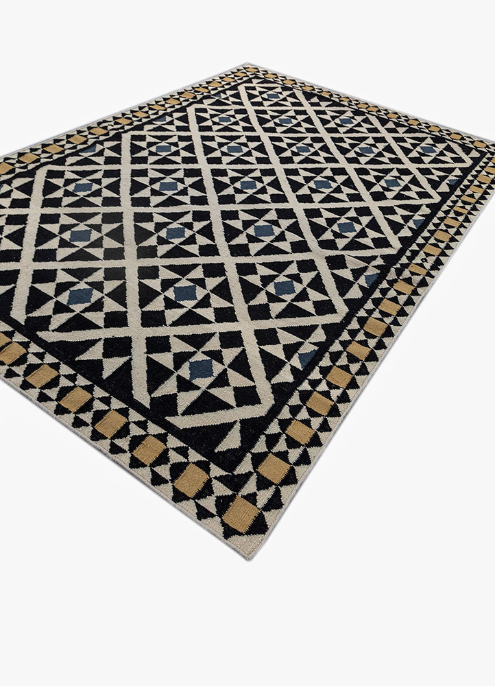 alhambra grey and black wool flat weaves Rug - FloorShot