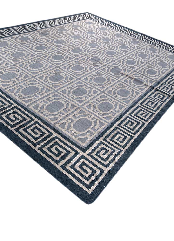 alhambra grey and black wool flat weaves Rug - FloorShot