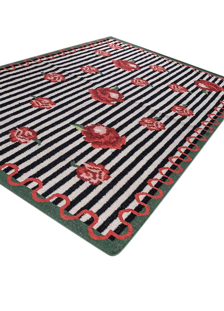 alhambra grey and black wool flat weaves Rug - FloorShot