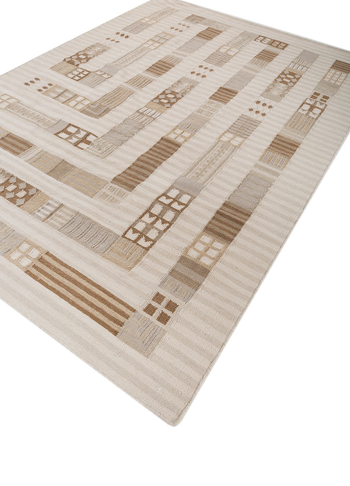 checkers ivory wool flat weaves Rug - FloorShot