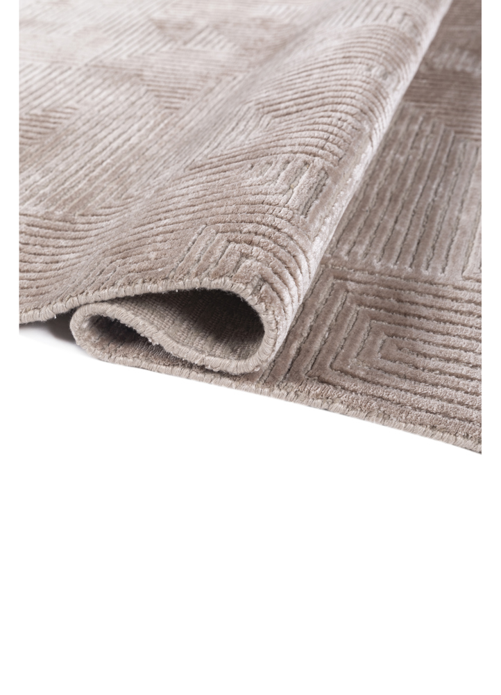 azalea beige and brown wool and bamboo silk hand knotted Rug - FloorShot