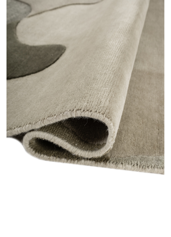 blythe green wool hand knotted Rug - FloorShot