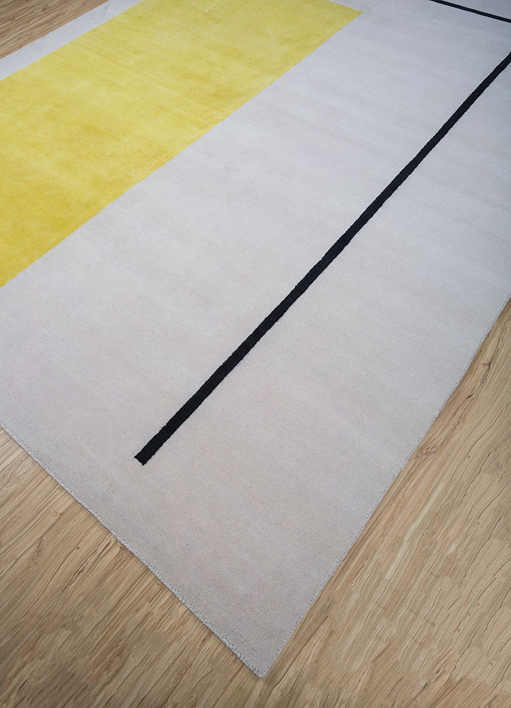 sthir ivory wool hand knotted Rug - FloorShot