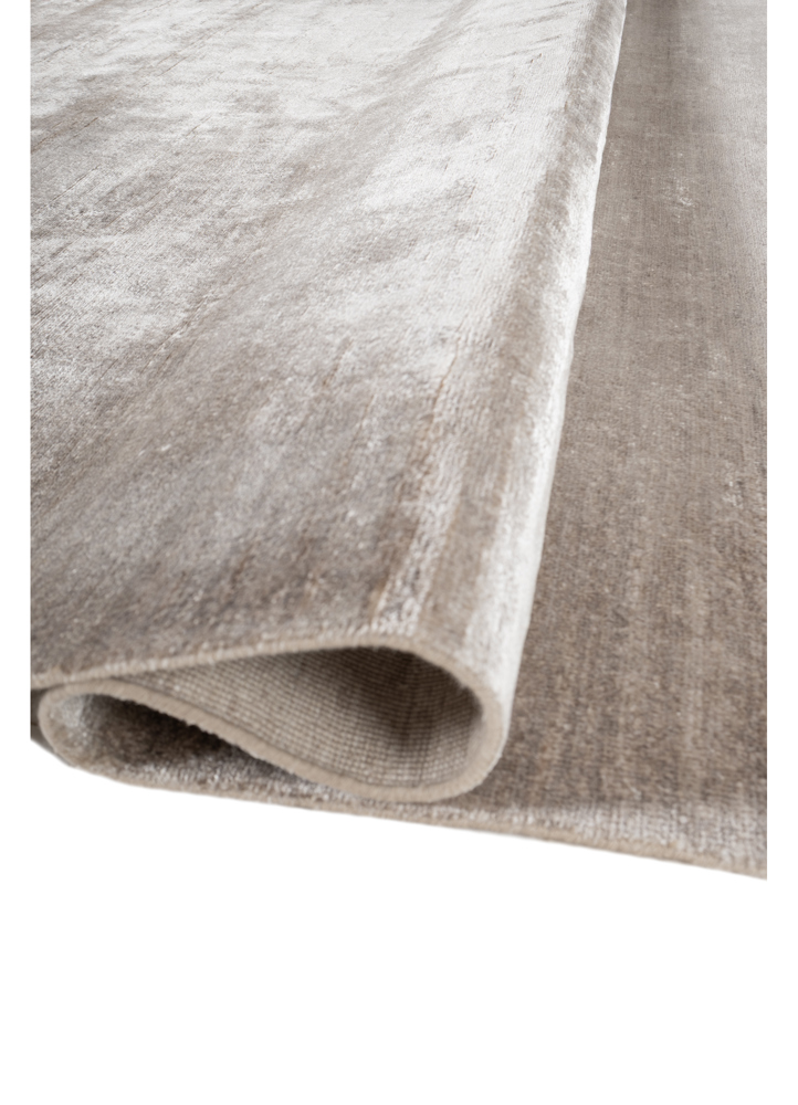 entropy ivory bamboo silk hand knotted Rug - FloorShot