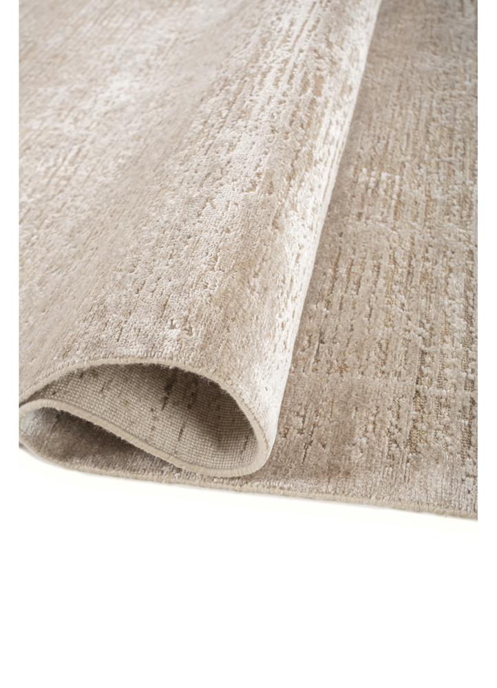 entropy ivory wool and bamboo silk hand knotted Rug - FloorShot