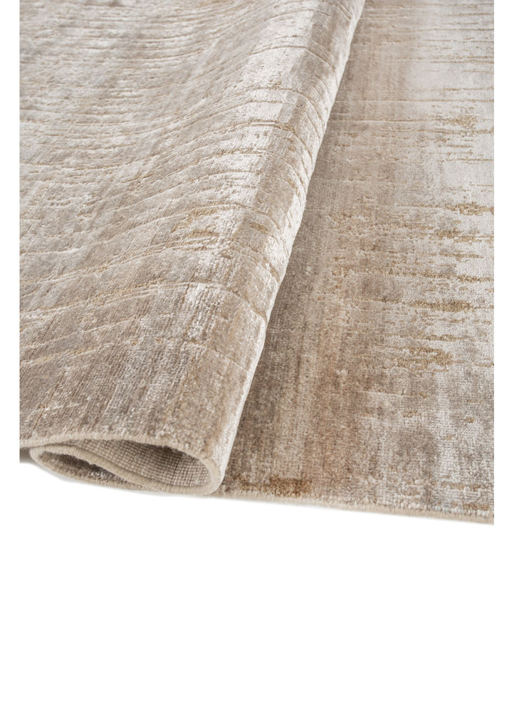 entropy ivory wool and bamboo silk hand knotted Rug - FloorShot