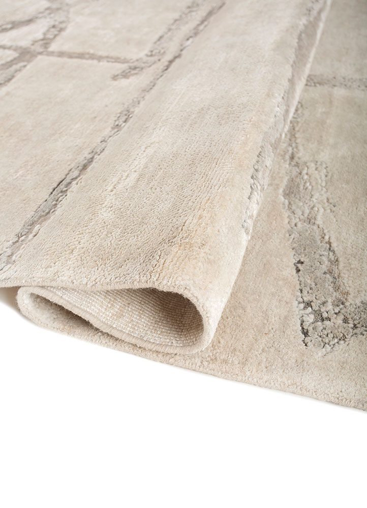 azalea ivory wool and silk hand knotted Rug - FloorShot