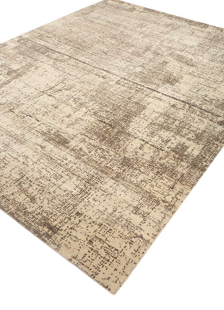 uvenuti ivory wool hand knotted Rug - FloorShot
