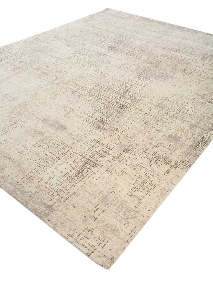 uvenuti ivory wool hand knotted Rug - FloorShot