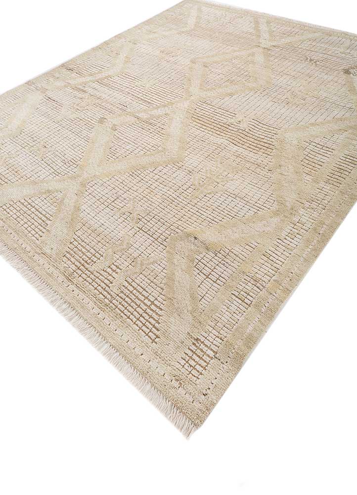 thyme gold wool hand knotted Rug - FloorShot