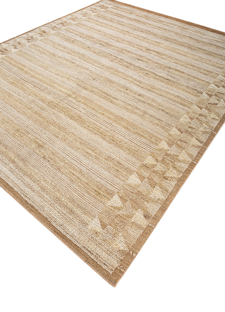 manifest ivory wool hand knotted Rug - FloorShot