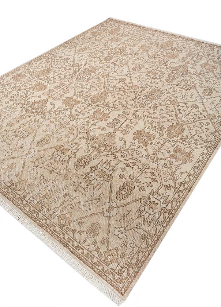 erbe beige and brown wool hand knotted Rug - FloorShot