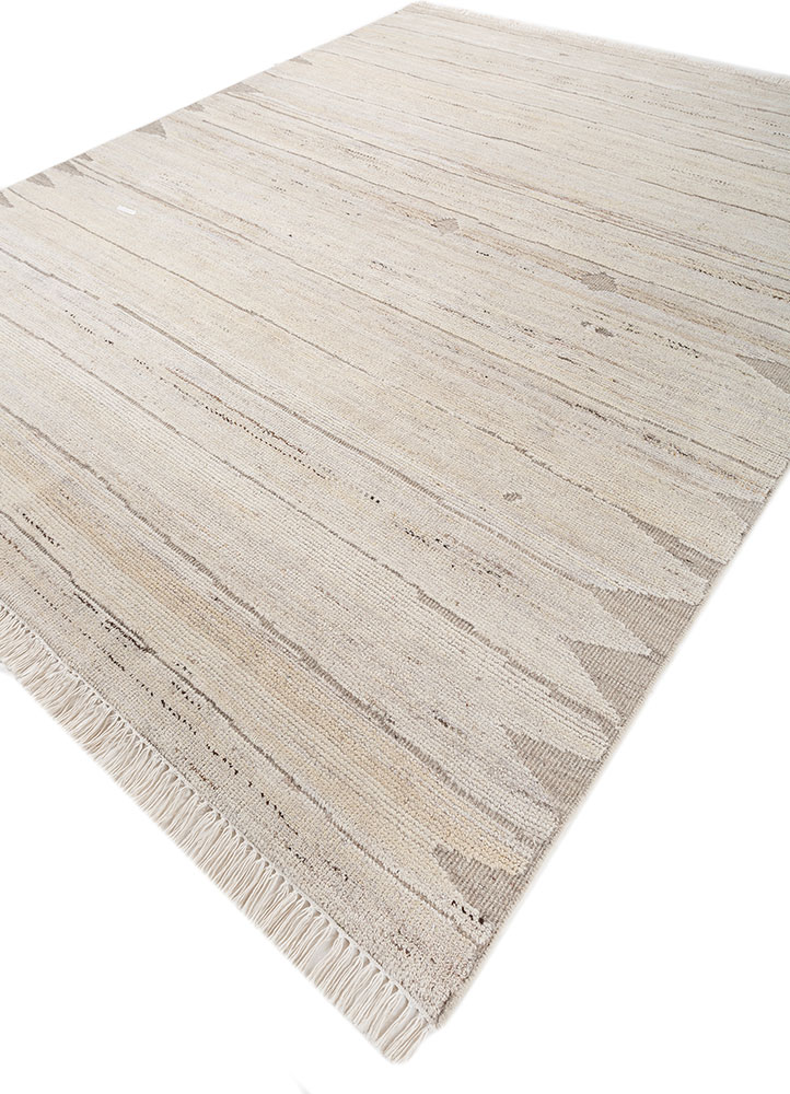 manifest ivory wool hand knotted Rug - FloorShot