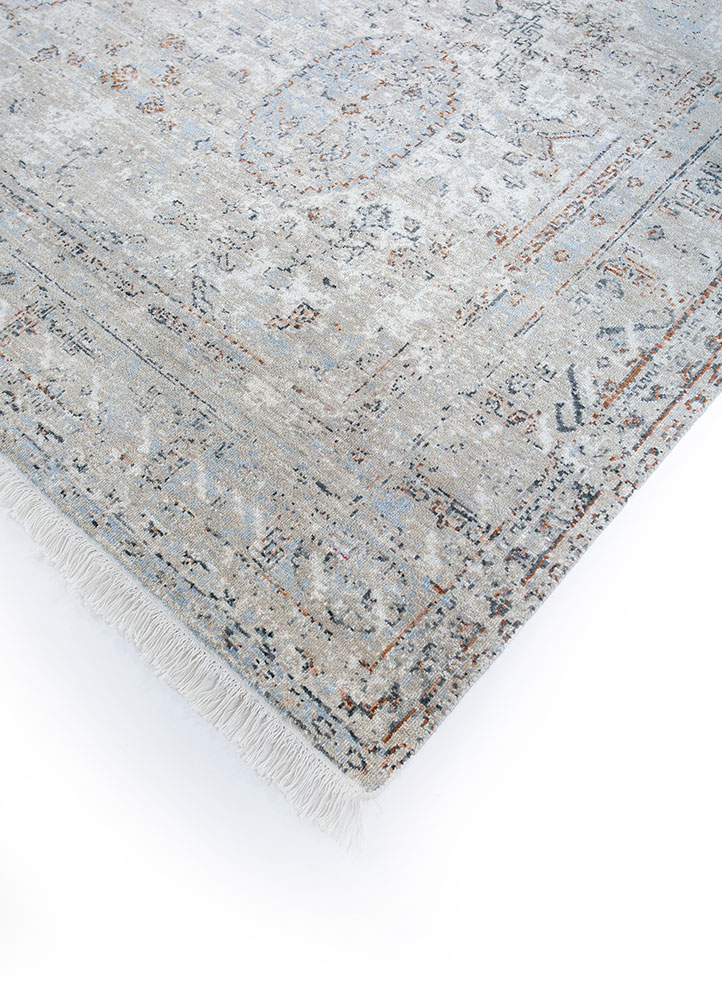 erbe grey and black wool hand knotted Rug - FloorShot