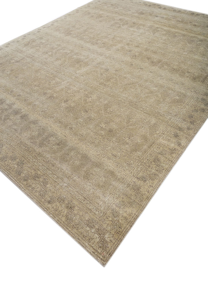 erbe green wool hand knotted Rug - FloorShot