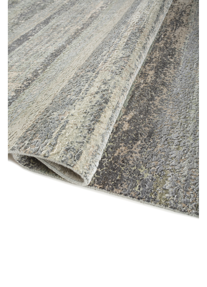 entropy ivory wool and silk hand knotted Rug - FloorShot