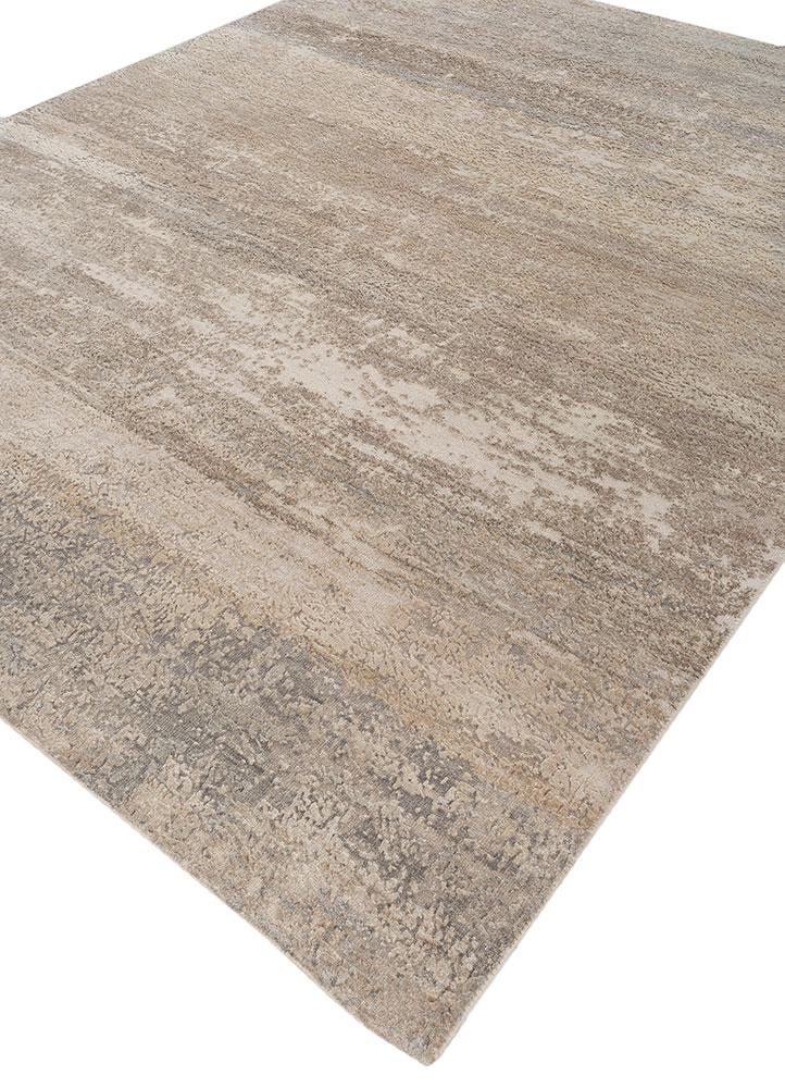 entropy ivory wool and silk hand knotted Rug - FloorShot
