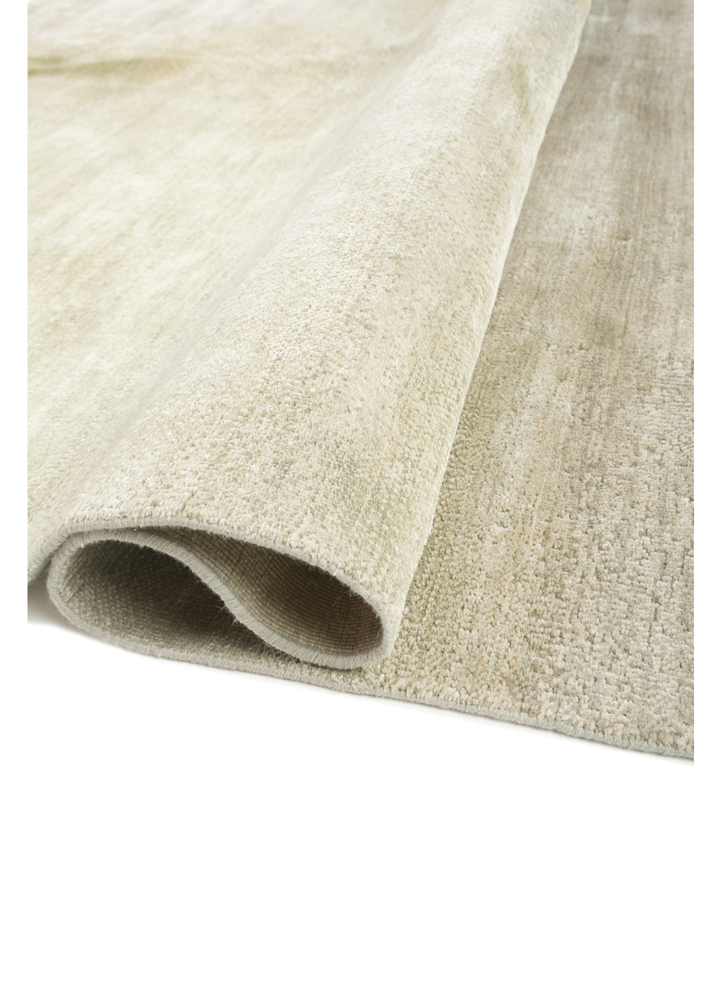 aprezo green wool and silk hand knotted Rug - FloorShot