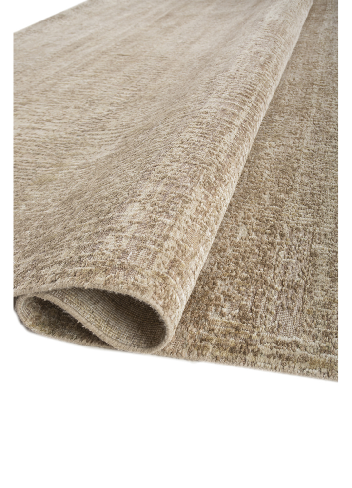 aprezo gold wool and silk hand knotted Rug - FloorShot