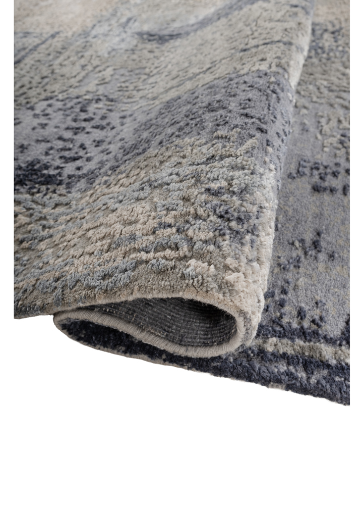 aprezo blue wool and silk hand knotted Rug - FloorShot