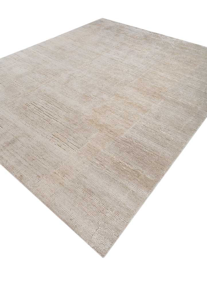 entropy ivory wool and silk hand knotted Rug - FloorShot