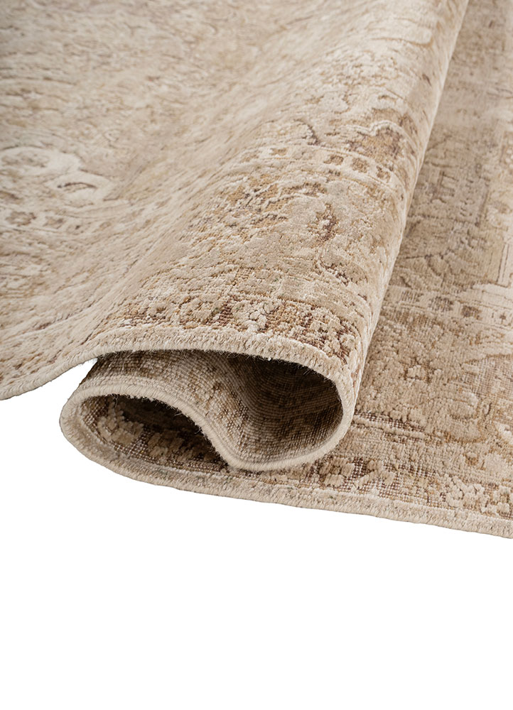 far east ivory wool and silk hand knotted Rug - FloorShot