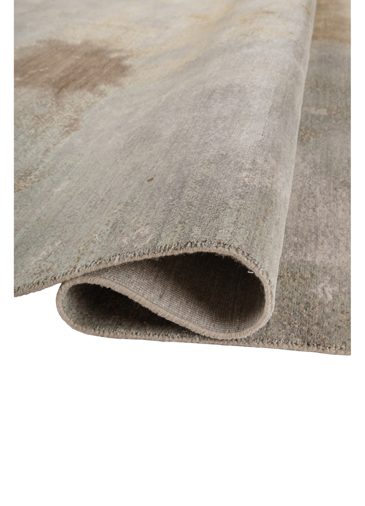 entropy ivory wool and silk hand knotted Rug - FloorShot