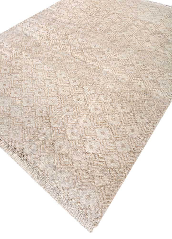 erbe ivory wool hand knotted Rug - FloorShot